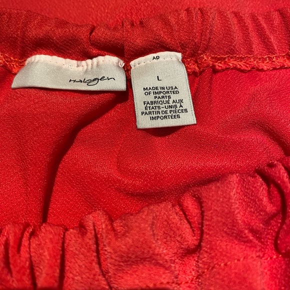 Halogen off the shoulder top in size L - Picture 3 of 3